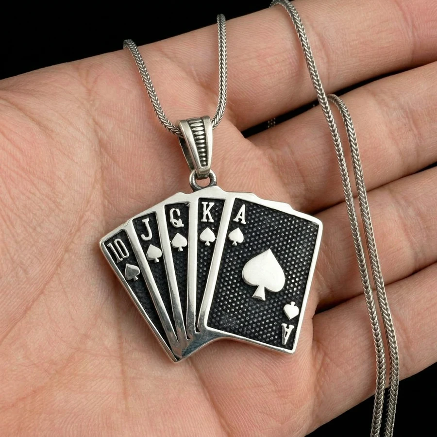 Royal Flush İskambil Kartları Kolye Ucu ürün görseli