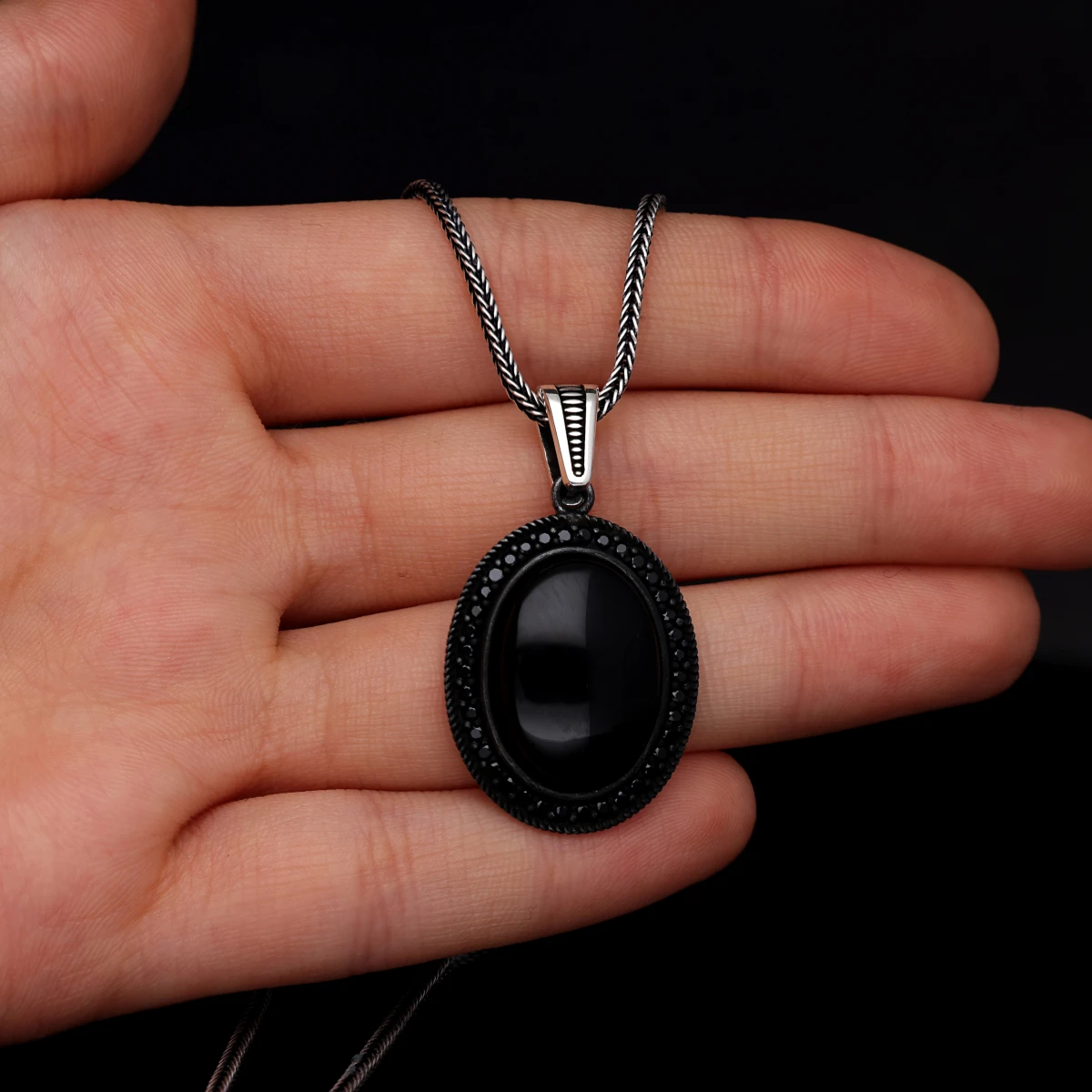 Oval Siyah Oniks Taşlı Kolye Ucu ürün görseli