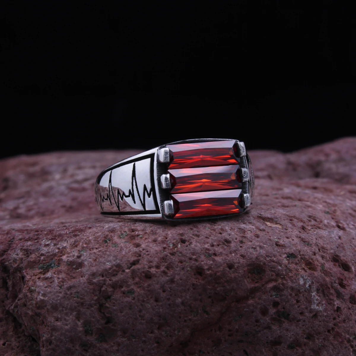 Baget Taş Kalp Ritmi Tasarım Gümüş Yüzük