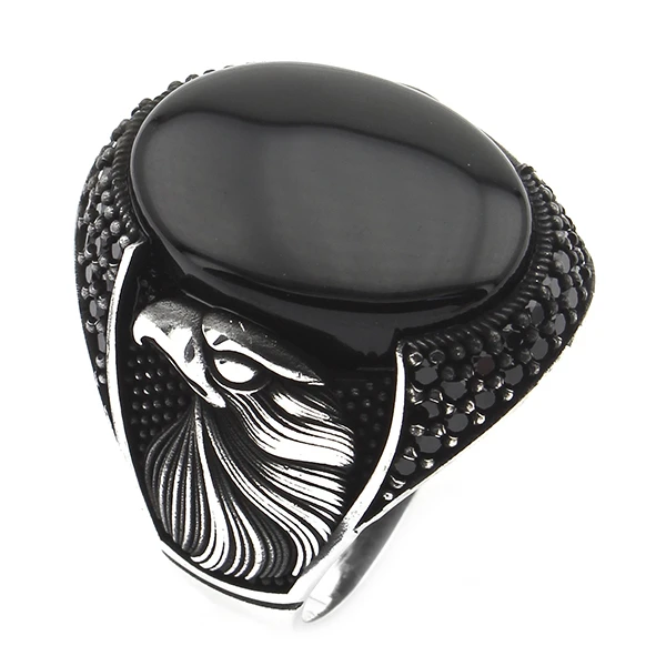 Oval Kapüşon Kartal Figürlü Siyah Oniks Taşlı Erkek Yüzük
