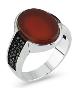 Kırmızı Akik Taşlı Yanları Siyah Mikro Taş Panelli Pürüzsüz Modern Erkek Yüzük