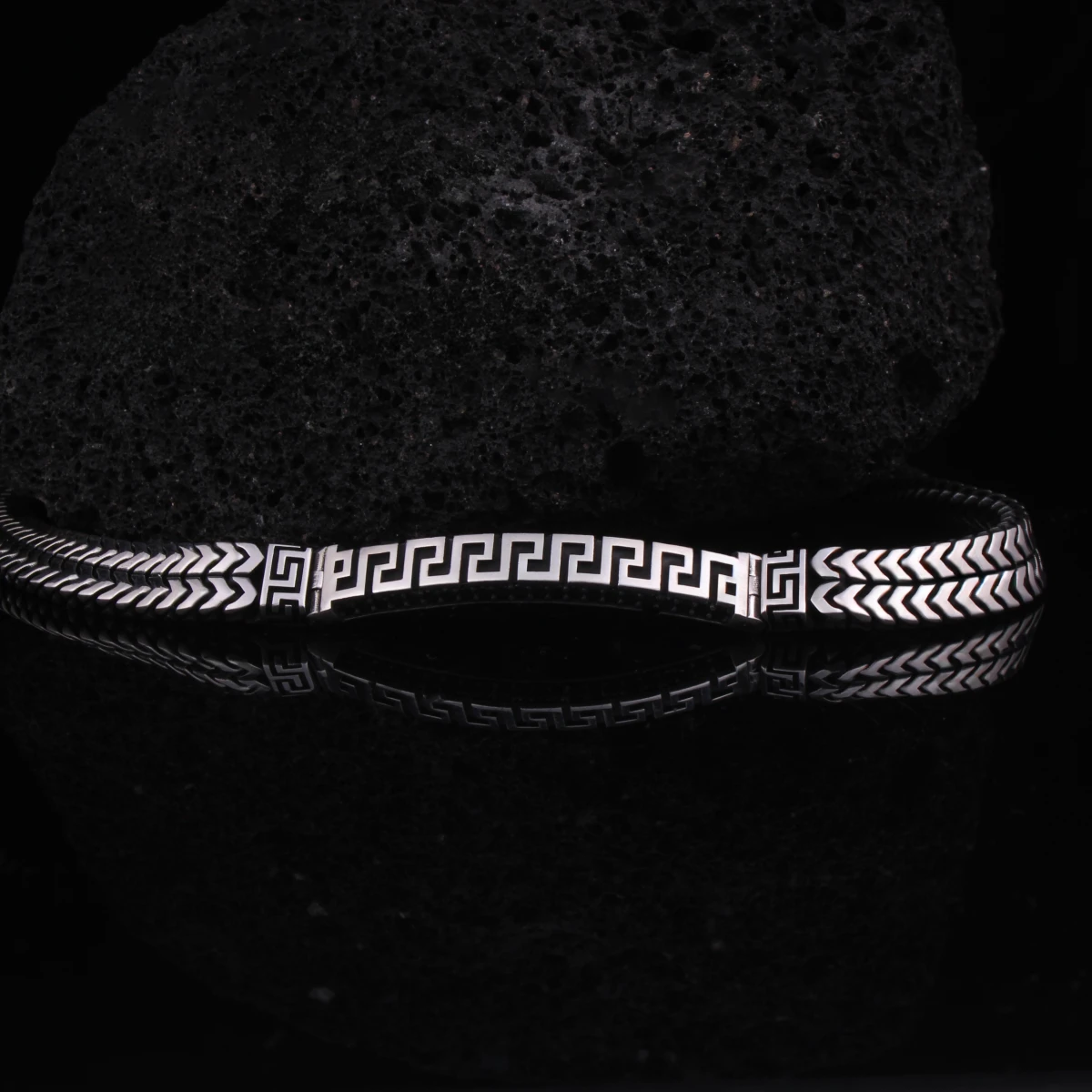 Yunan Anahtarı Motifli Gurmet Erkek Bileklik