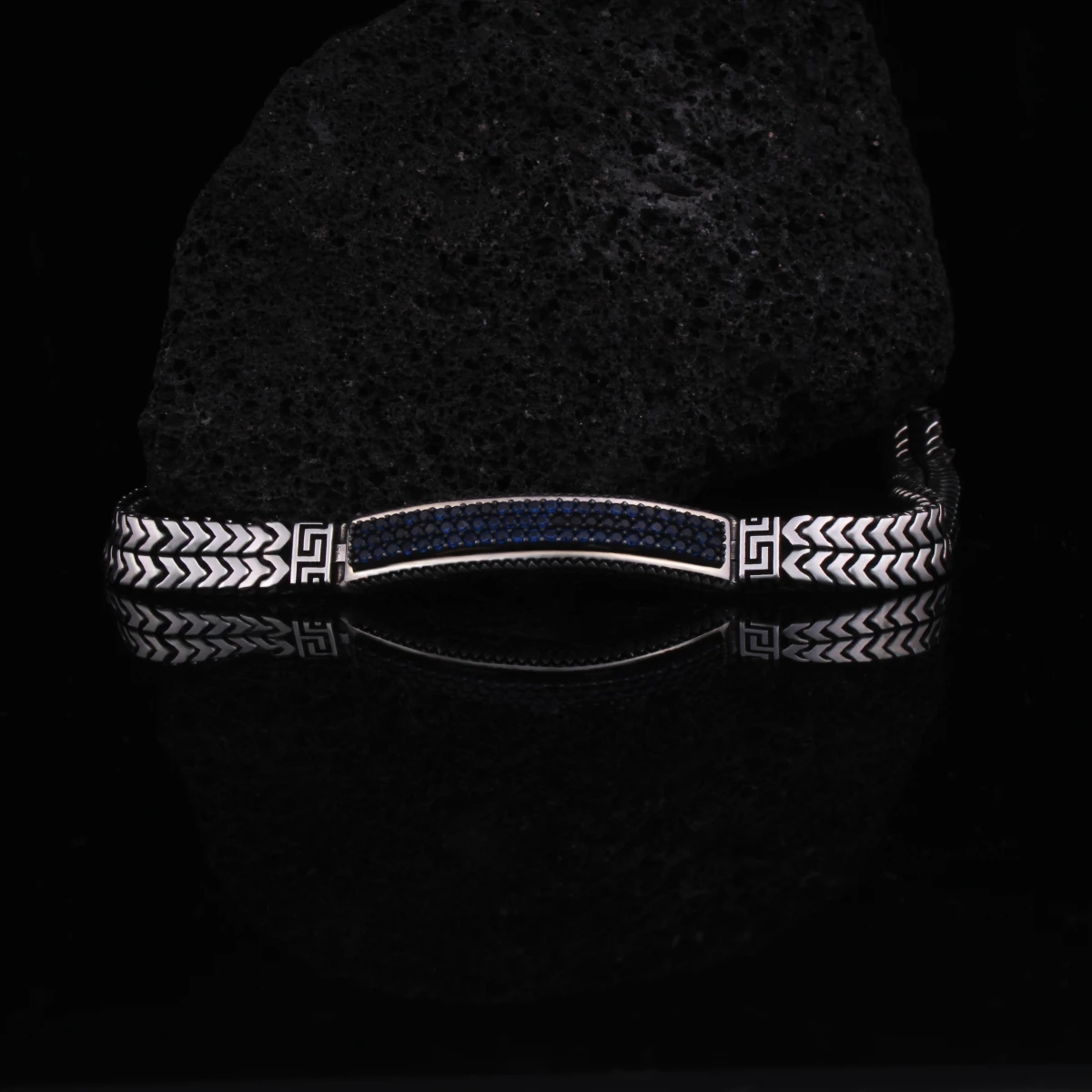 Lacivert Zirkon Taş İşlemeli Erkek Bileklik