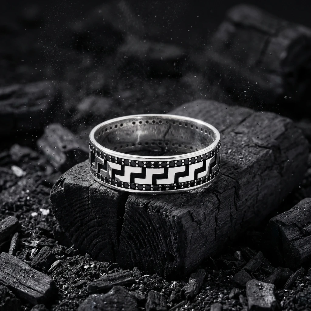 Özel Plakalı Labirent Model Taşlı Alyans