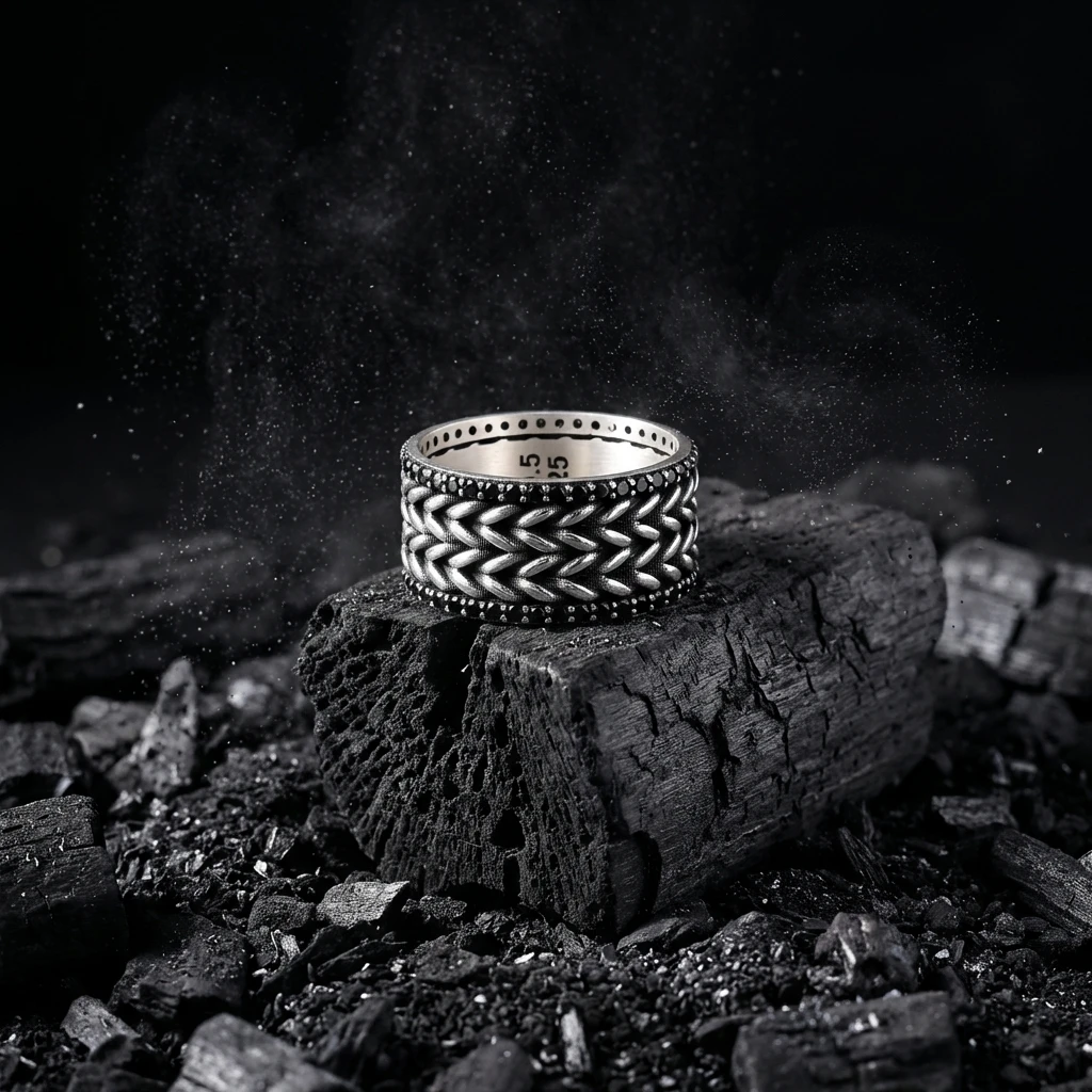 Balıksırtı Örgü Model Siyah Taşlı Erkek Alyans