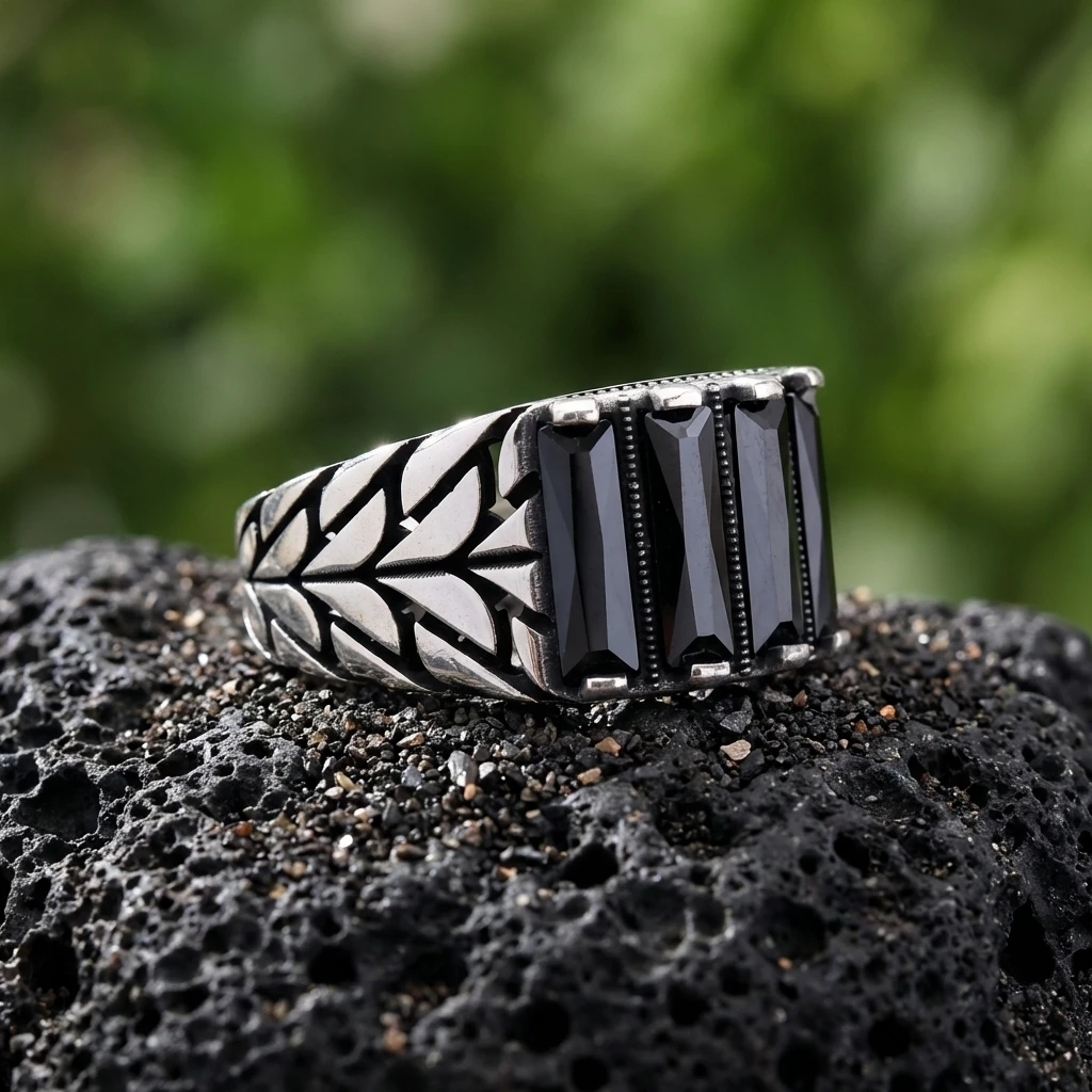 Baget Taş Özel Tasarımlı Gümüş Yüzük