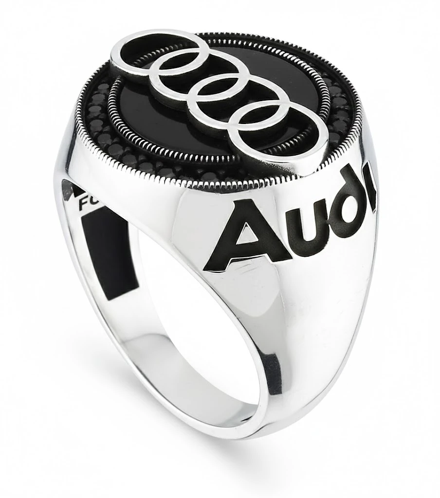 Audi İkonik Logolu Erkek Yüzüğü