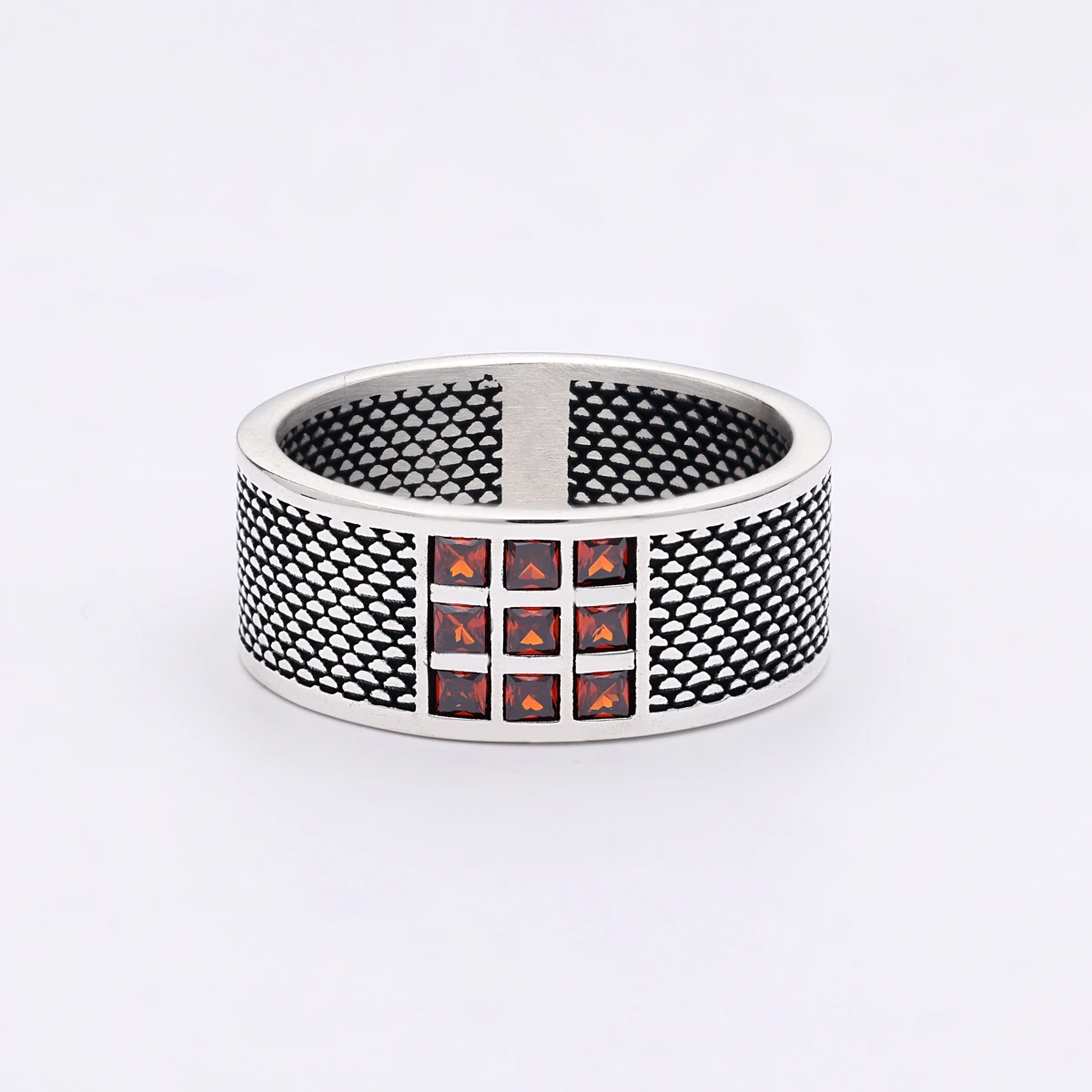 TRİA TASARIM ALYANS