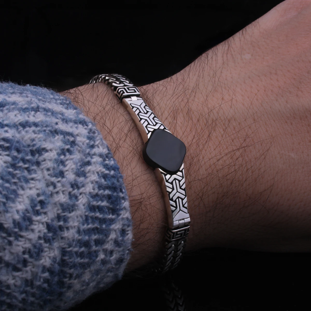 Oniks Vurgulu Maskülen Bileklik