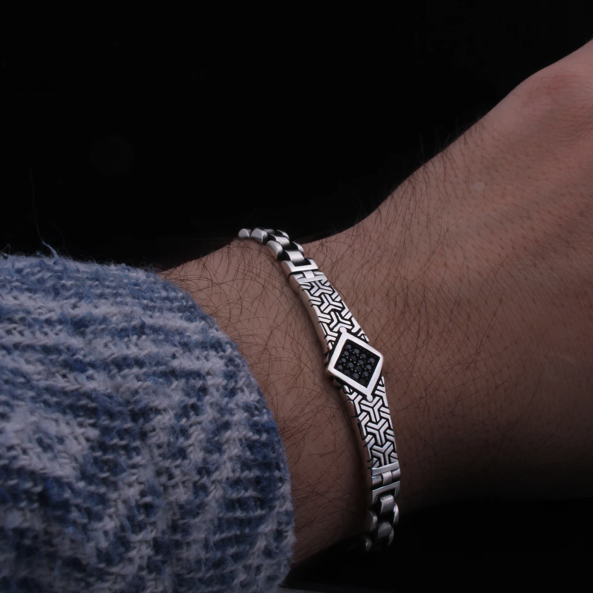 Modern Baklava Desenli Gümüş Zincir Bileklik