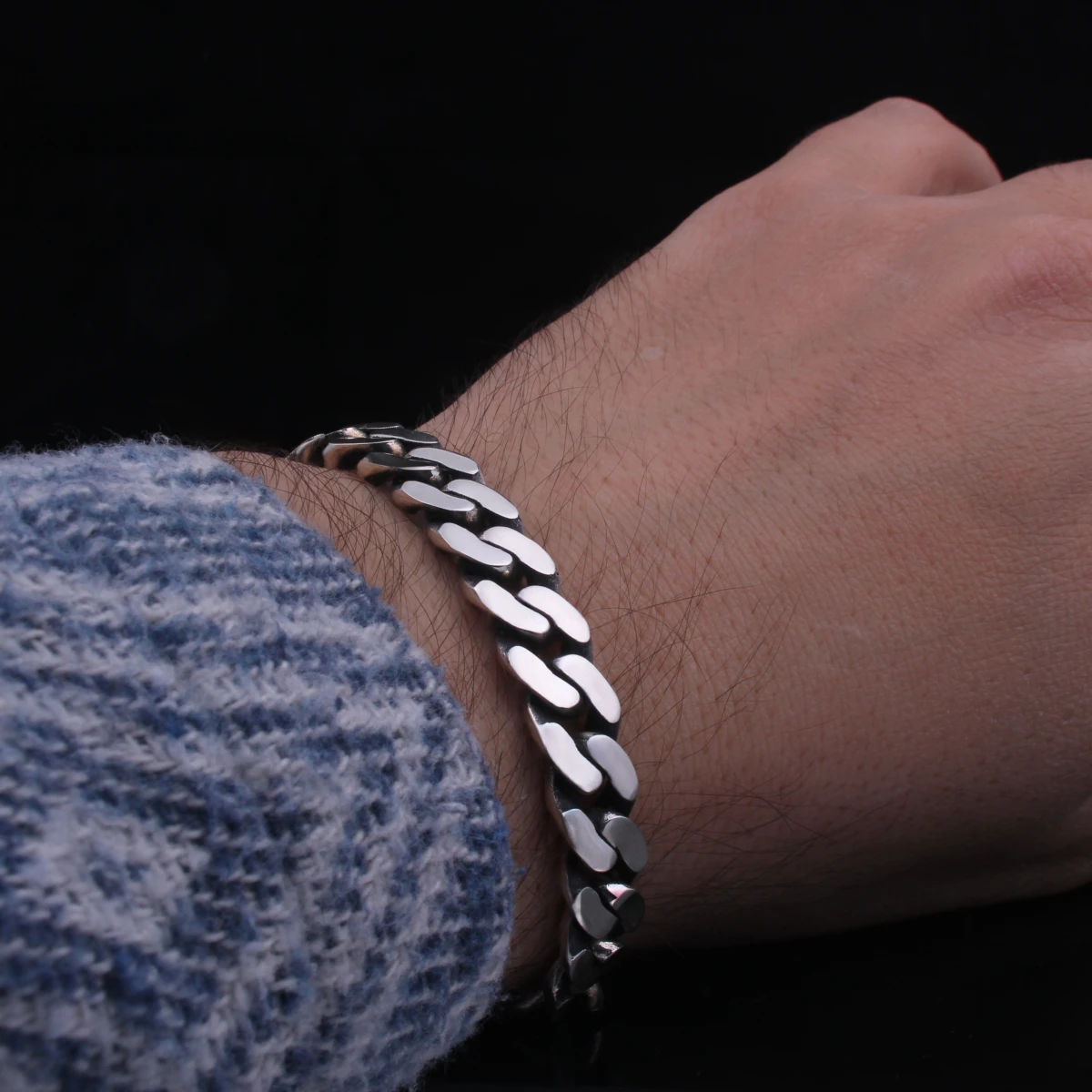 Gümüş Yıldız Detaylı Kalın Gurmet Erkek Bileklik