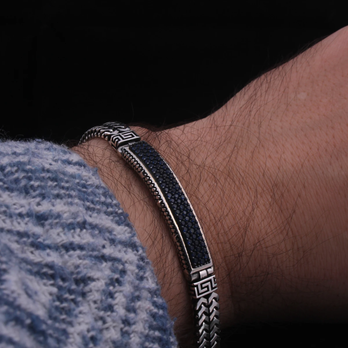 Lacivert Zirkon Taş İşlemeli Erkek Bileklik