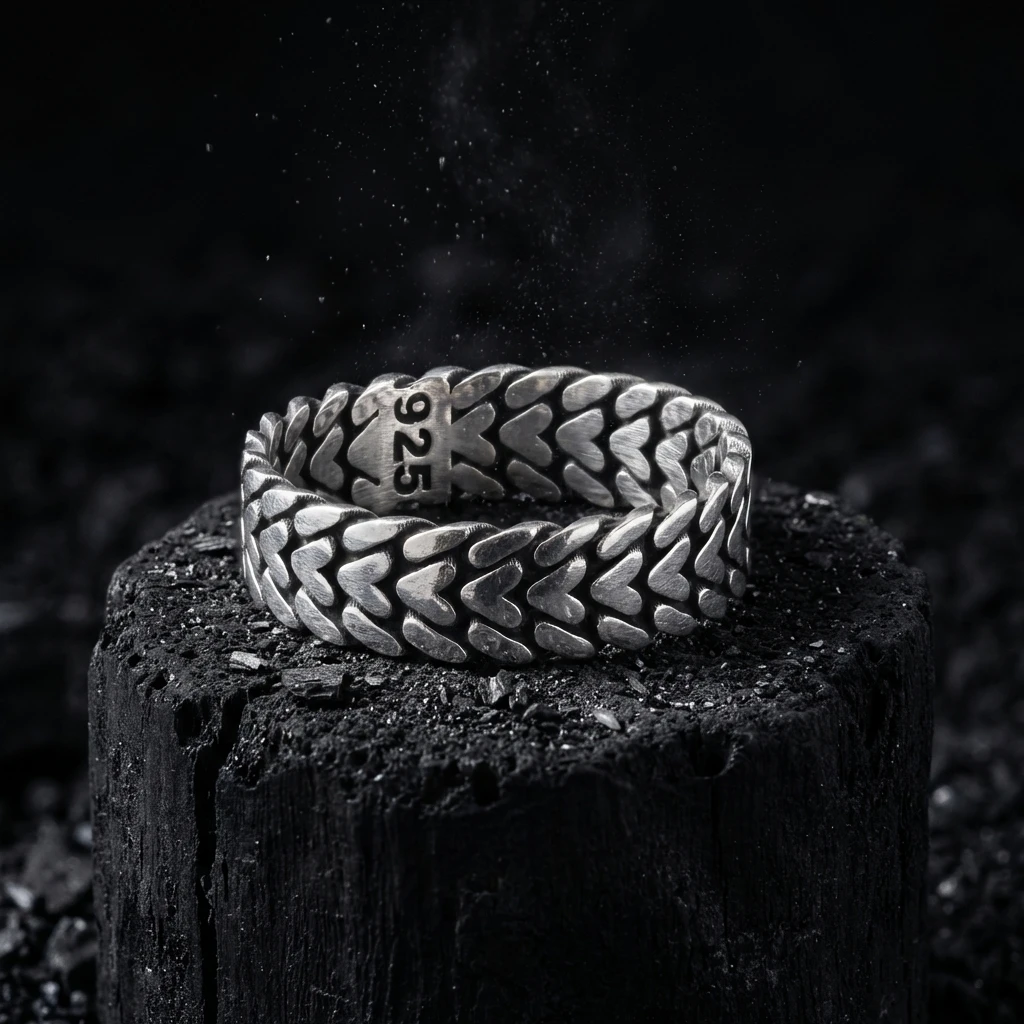 Kalp Desenli Erkek Gümüş Alyans