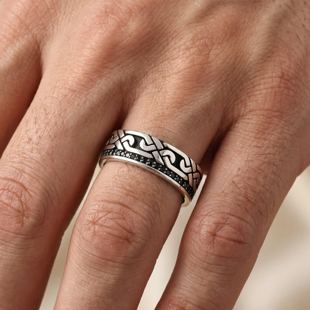 Sonsuzluk Düğümü Desenli Alyans