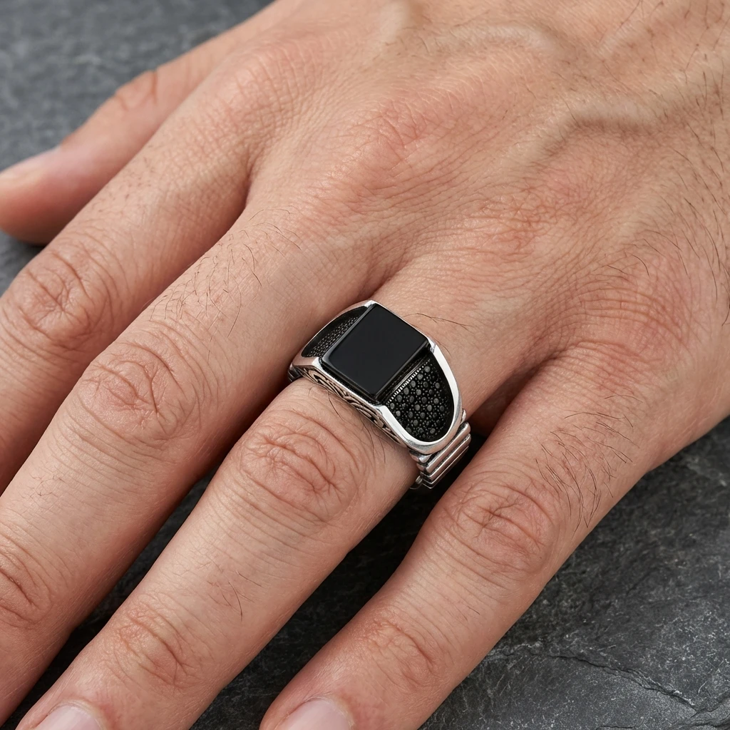 Modern Kare Kesim Siyah Oniks Taşlı Erkek Yüzük