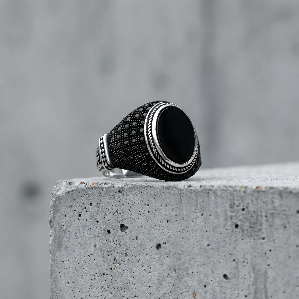 Mikro Zirkon Taş İşlemeli Siyah Oniks Erkek Yüzük