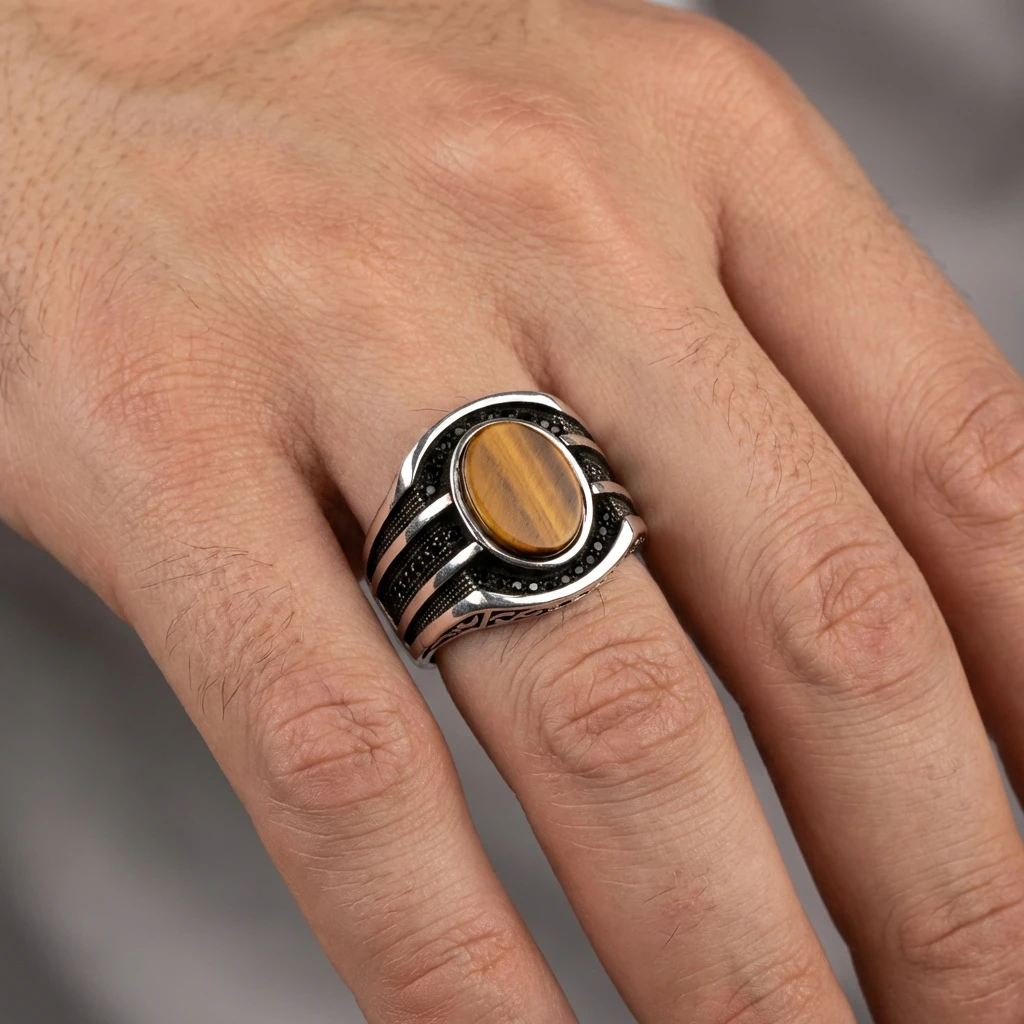 Kaplan Gözü Taşlı Masif Erkek Yüzüğü