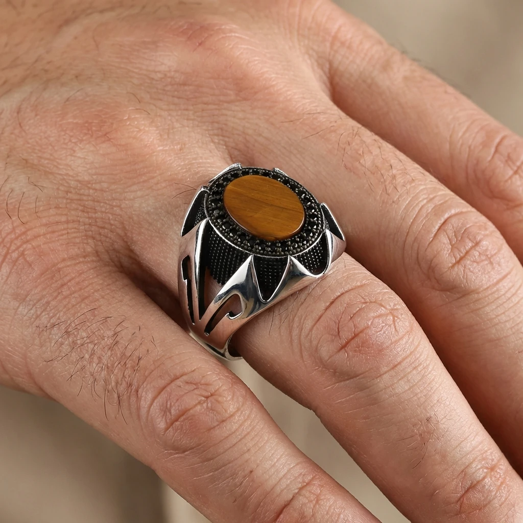 Keskin Kanat Tasarım Oval Kaplan Gözü Erkek Yüzük