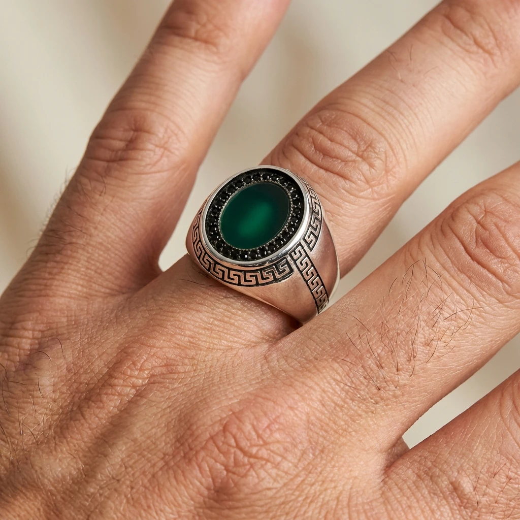 Grek Desenli Yuvarlak Yeşil Akik Erkek Yüzük