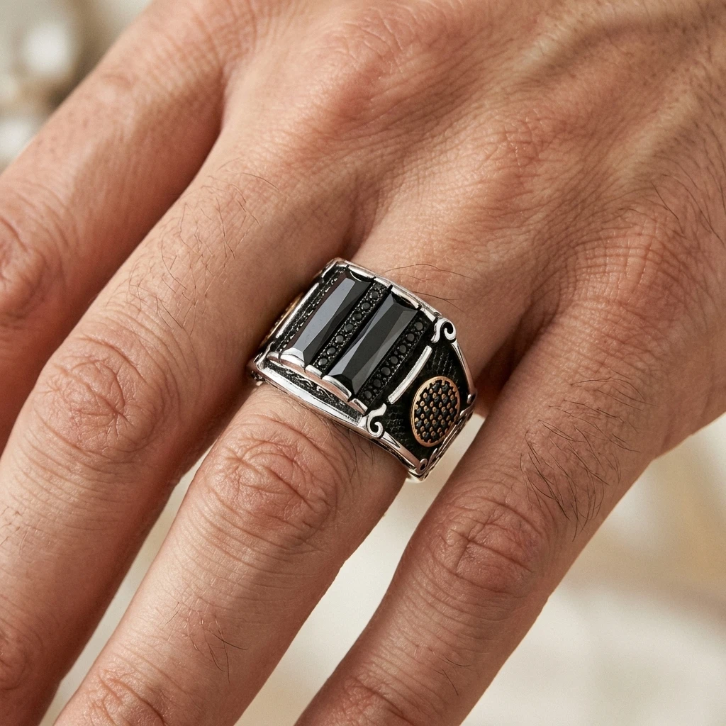 İkili Baget Taşlı Altın Detaylı Gümüş Yüzük