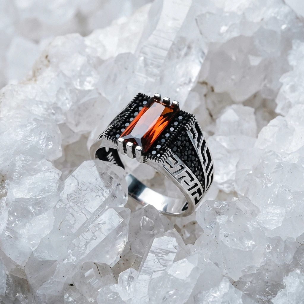 Baget Taşlı Labirent Desenli Gümüş Yüzüğü