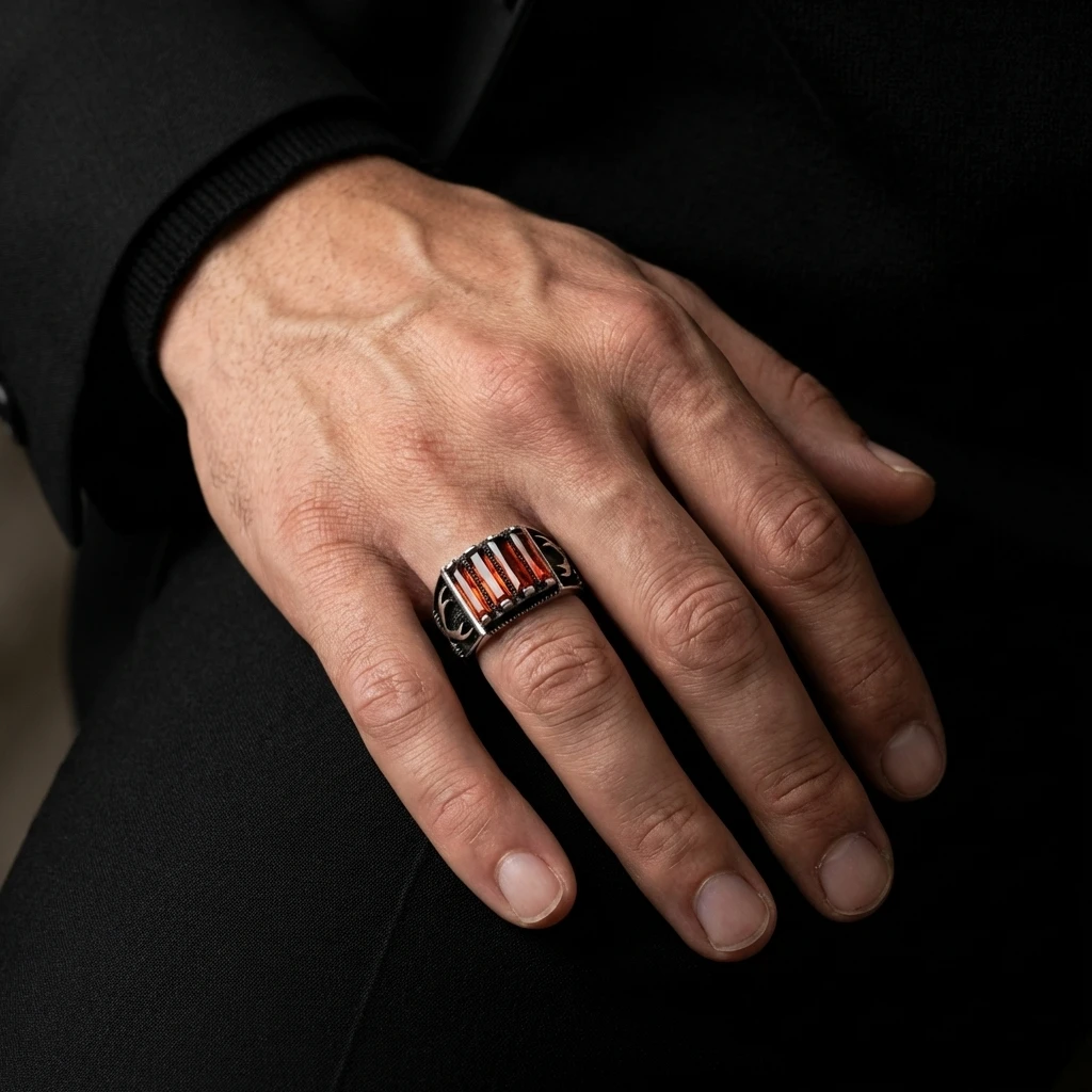 Çift Zülfikar Kılıcı İşlemeli Üçlü Baget Yüzük