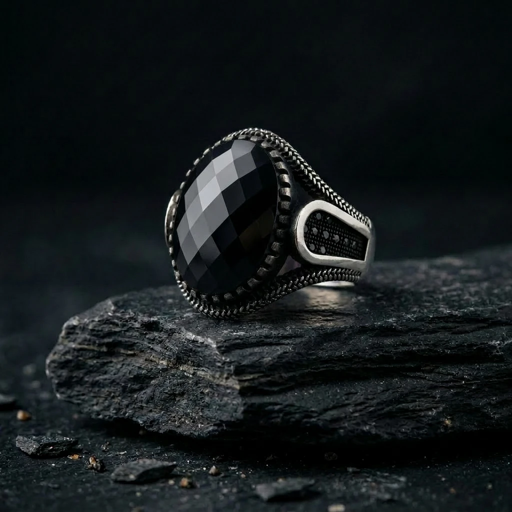 Geleneksel ve Görkemli Kızıl Kor