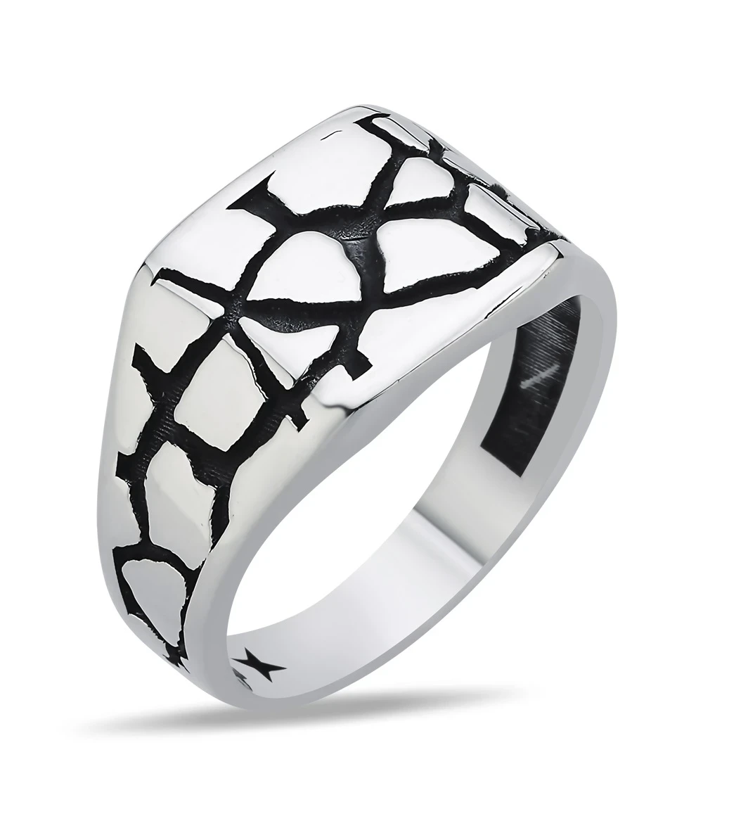 Siyah Çatlak Desenli Modern Erkek Yüzüğü
