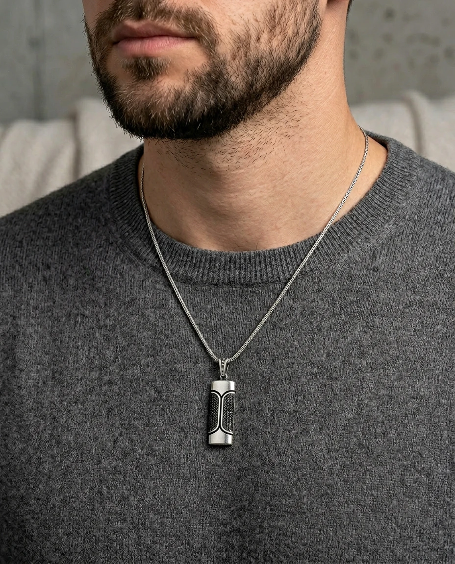 Siyah Zirkon Taşlı Dikdörtgen Kolye Ucu