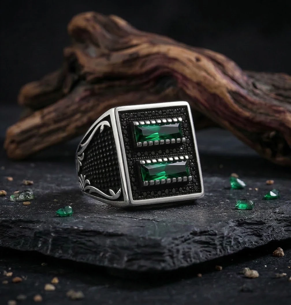 Kare Kasa Baget Tasarım Mikro Taş Gümüş Yüzük