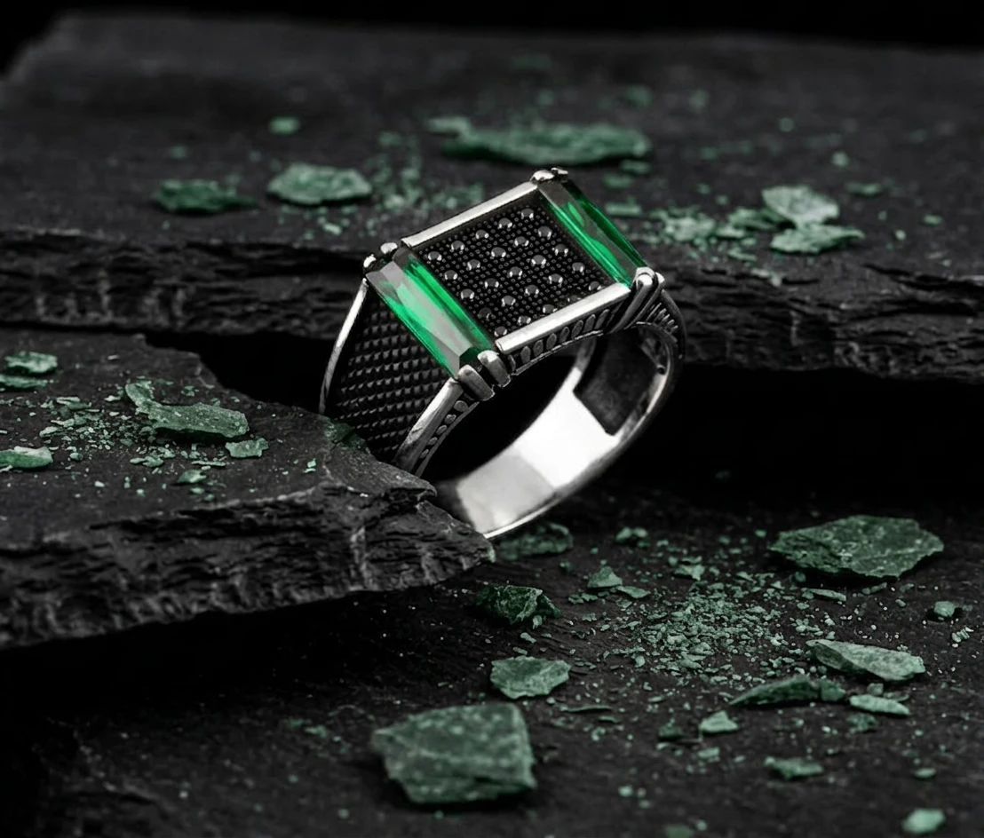 Çift Kızıl Baget Taşlı Gümüş Yüzük