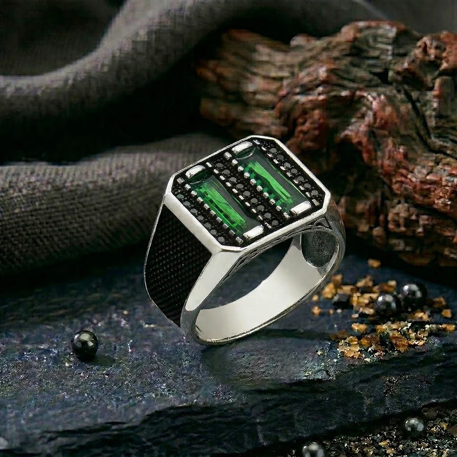 Kare Kasa Baget Tasarım Mikro Taş Gümüş Yüzük