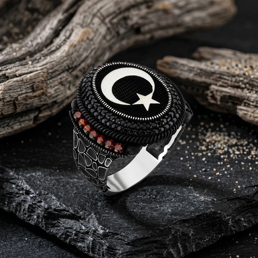 ''Al Sancak Zirvesi'' Vatan Esintisi